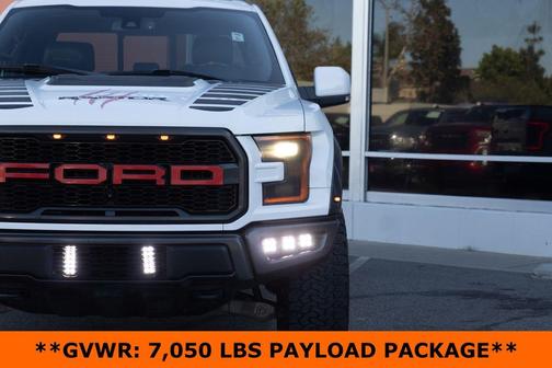 Oxford White 2018 Ford F-150 Raptor
