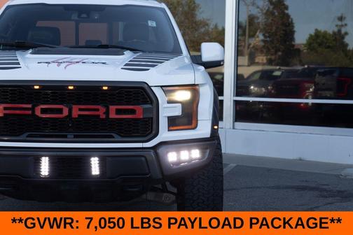 Oxford White 2018 Ford F-150 Raptor