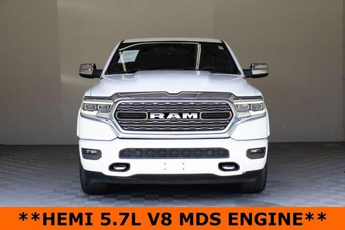 Bright White Clearcoat 2020 RAM 1500 Limited