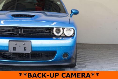 B5 Blue Pearlcoat 2023 Dodge Challenger R/T