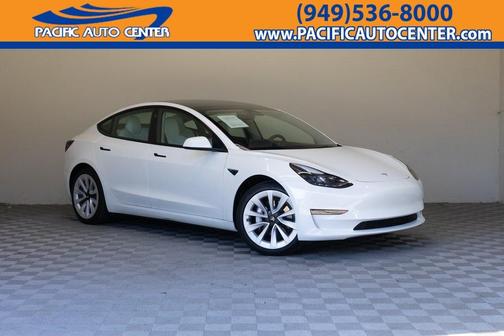 2023 Tesla Model 3 Base