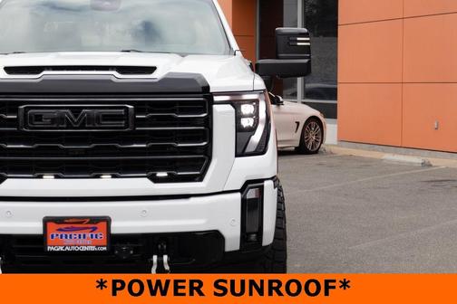 2024 GMC Sierra 2500 AT4