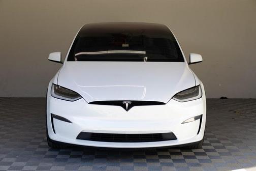 2023 Tesla Model X Plaid