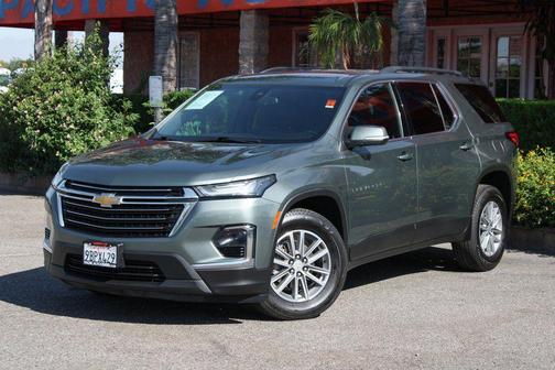2022 Chevrolet Traverse LT Cloth