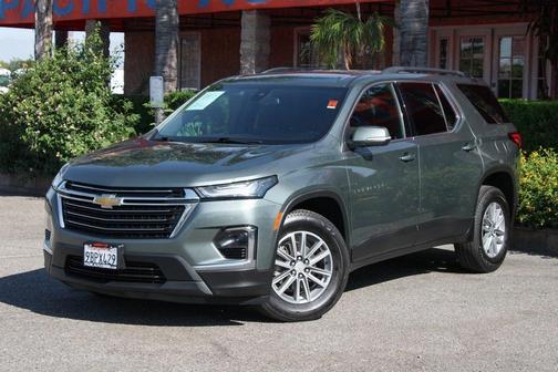 2022 Chevrolet Traverse LT Cloth