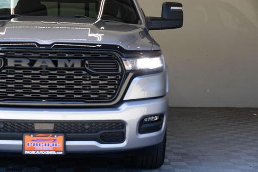 Billet Silver Metallic Clearcoat 2025 RAM 1500 Big Horn/Lone Star