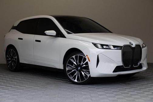 2026 BMW iX xDrive45