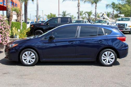 2019 Subaru Impreza 2.0i
