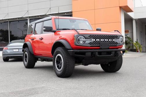 2022 Ford Bronco Badlands