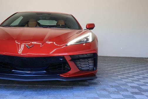 Red Mist Metallic Tintcoat 2026 Chevrolet Corvette Stingray w/2LT