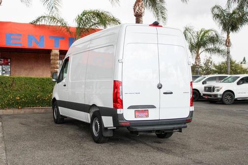 2023 Mercedes-Benz Sprinter 2500 144 WB