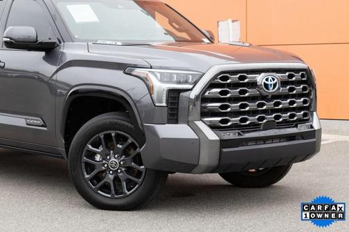 2023 Toyota Tundra Hybrid Platinum