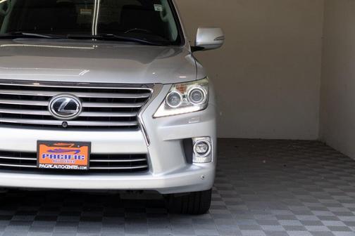 2014 Lexus LX 570 Base