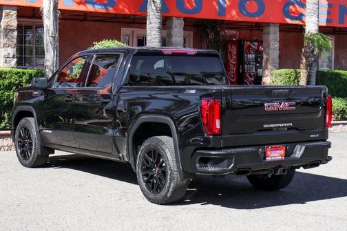 2022 GMC Sierra 1500 Limited Elevation