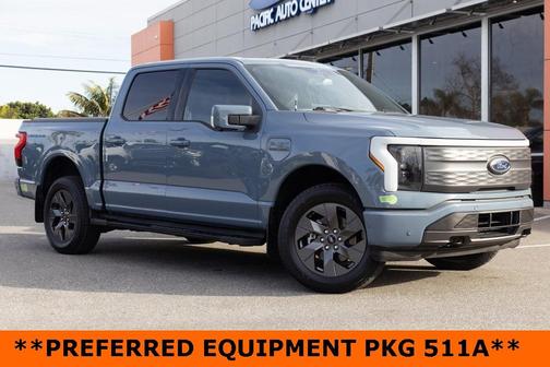 2023 Ford F-150 Lightning LARIAT