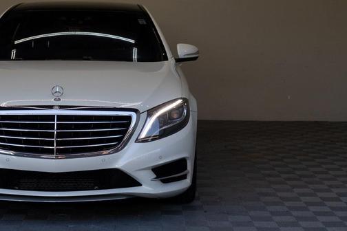 2015 Mercedes-Benz S-Class S 550