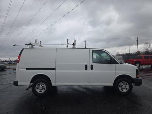 2014 Chevrolet Express 2500 Work Van