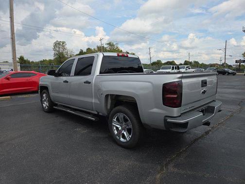 2018 Chevrolet Silverado 1500 Custom