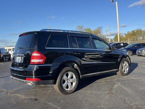 2011 Mercedes-Benz GL-Class 4MATIC