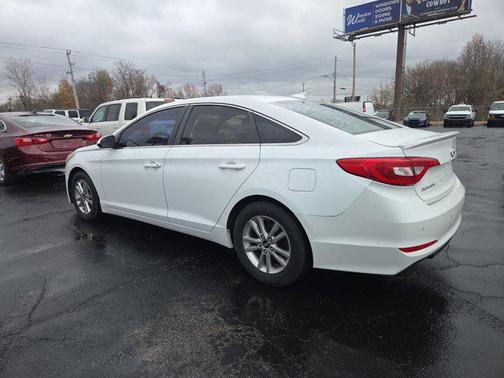 2015 Hyundai SONATA SE