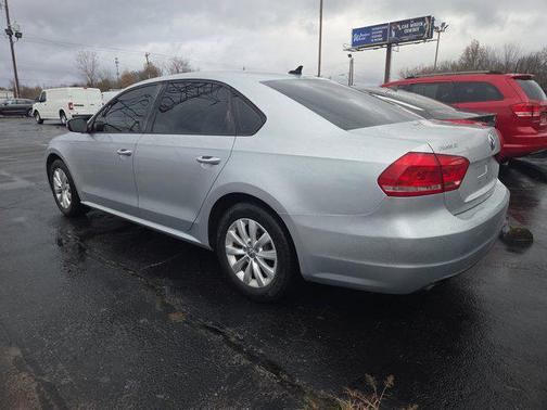 2015 Volkswagen Passat 1.8T S