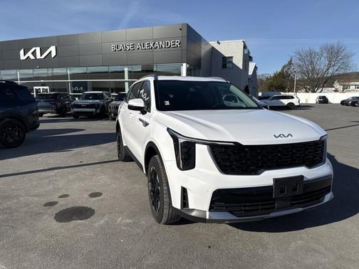 2024 Kia Sorento S