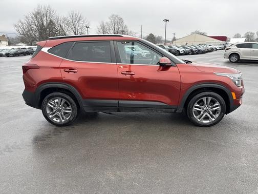 2021 Kia Seltos S