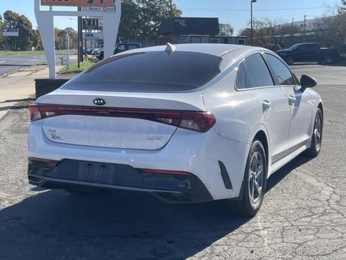 2021 Kia K5 LXS