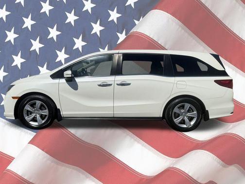 White Diamond Pearl 2019 Honda Odyssey EX