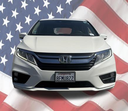 White Diamond Pearl 2019 Honda Odyssey EX