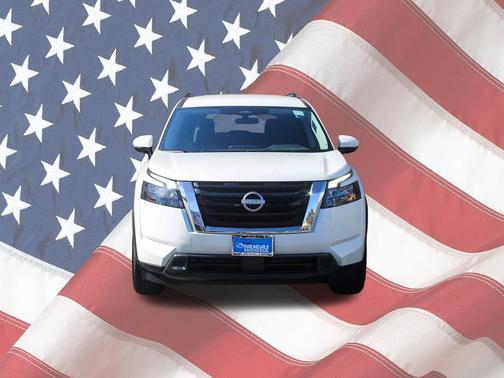 2024 Nissan Pathfinder SV FWD