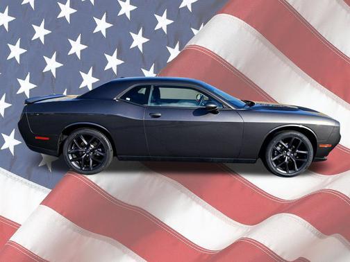 2021 Dodge Challenger SXT
