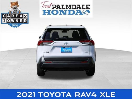 2021 Toyota RAV4 XLE