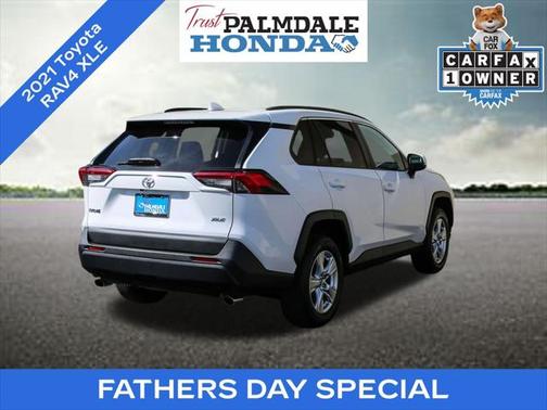 2021 Toyota RAV4 XLE