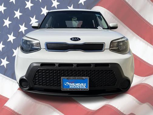 Clear White 2015 Kia Soul Base