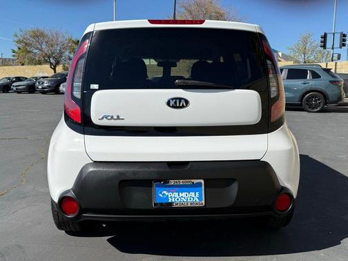 Clear White 2015 Kia Soul Base