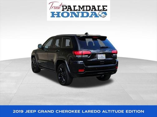 2019 Jeep Grand Cherokee Altitude