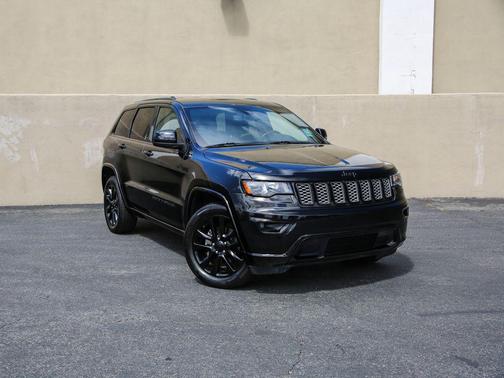 2019 Jeep Grand Cherokee Altitude