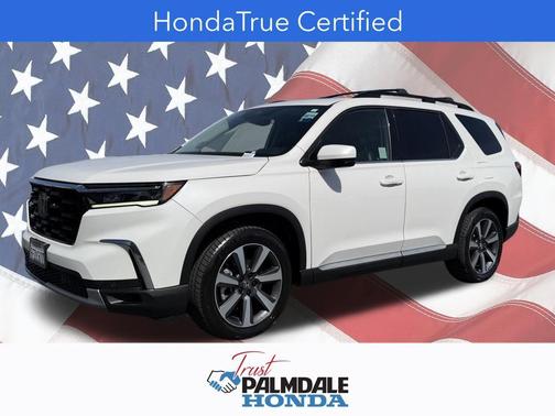 Platinum White Pearl 2023 Honda Pilot Touring 8-Passenger