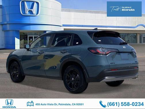 Nordic Forest Pearl 2027 Honda HR-V Sport