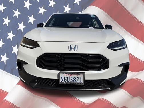 Platinum White Pearl 2024 Honda HR-V Sport