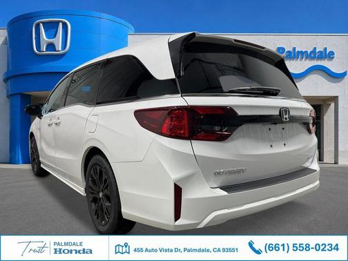 Platinum White Pearl 2026 Honda Odyssey Sport-L
