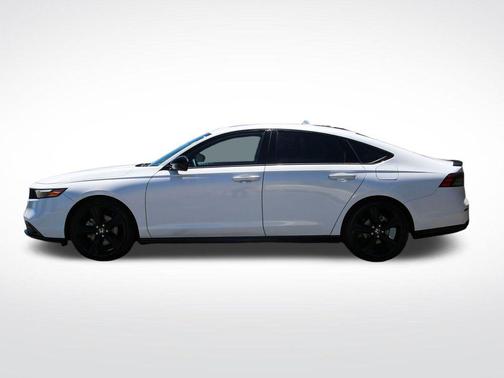2023 Honda Accord Hybrid Base