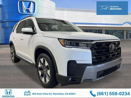 Platinum White Pearl 2026 Honda Pilot Touring 8-Passenger