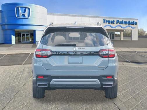 2025 Honda Pilot Touring 8-Passenger
