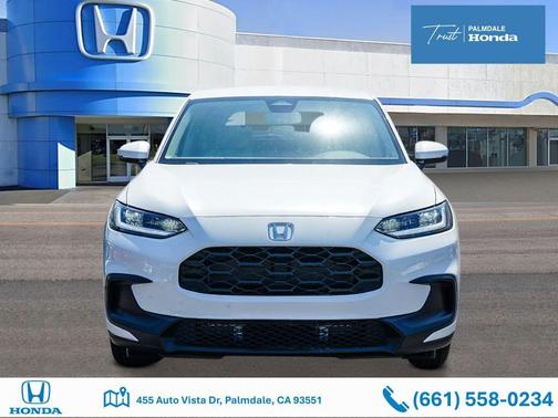 Platinum White Pearl 2027 Honda HR-V LX