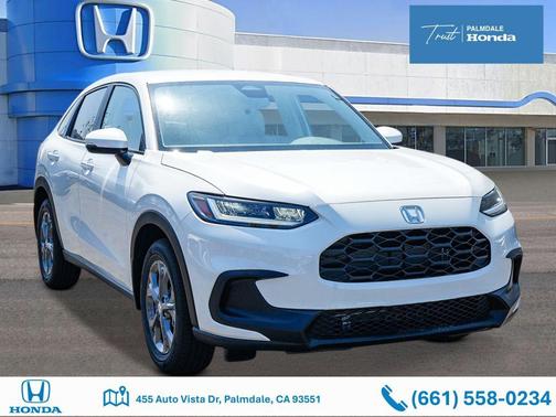Platinum White Pearl 2027 Honda HR-V LX