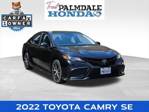 2022 Toyota Camry SE