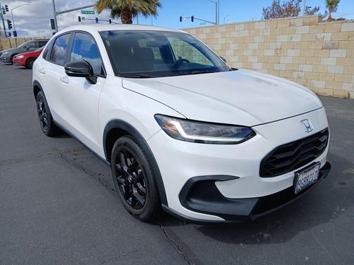 2023 Honda HR-V 2WD Sport