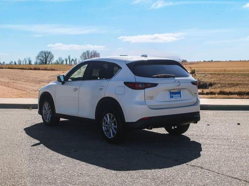 2023 Mazda CX-5 2.5 S Preferred Package